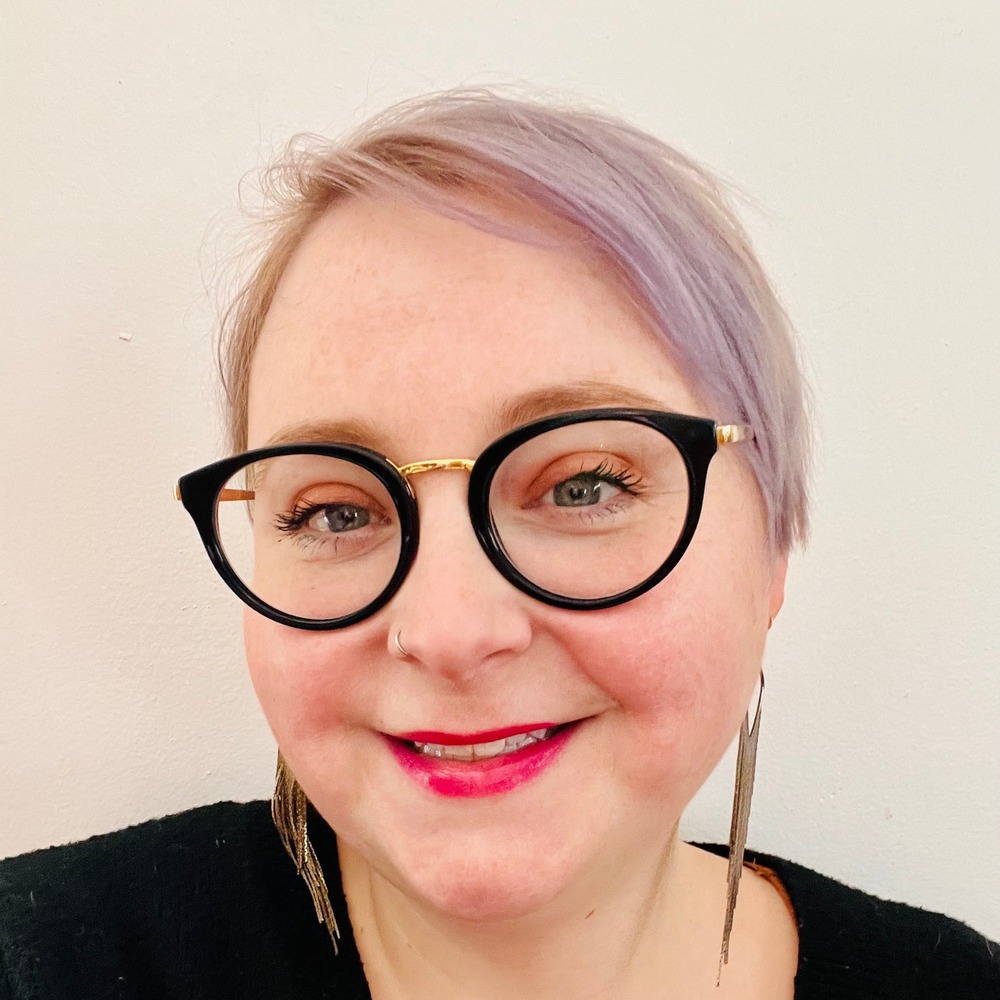 Meet your Posher, Carin